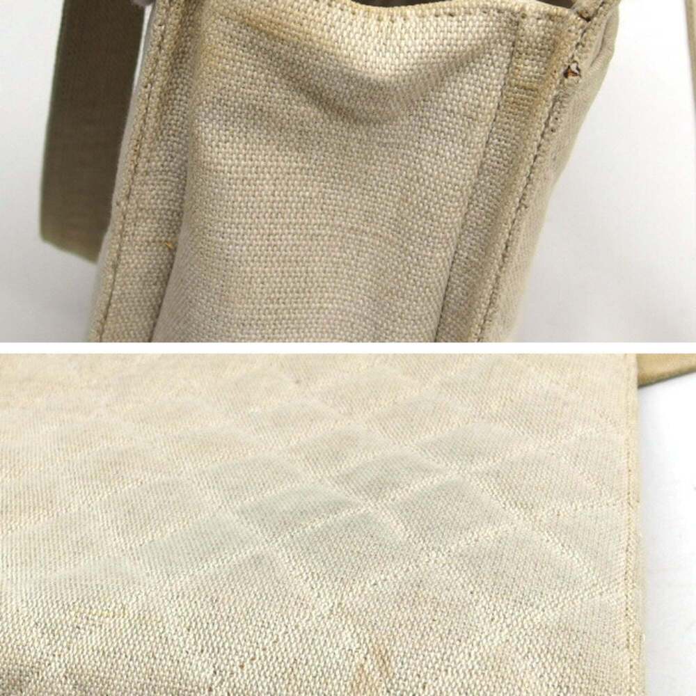 CHANEL Cream Canvas Shoulder Bag - Picture 6 of 11